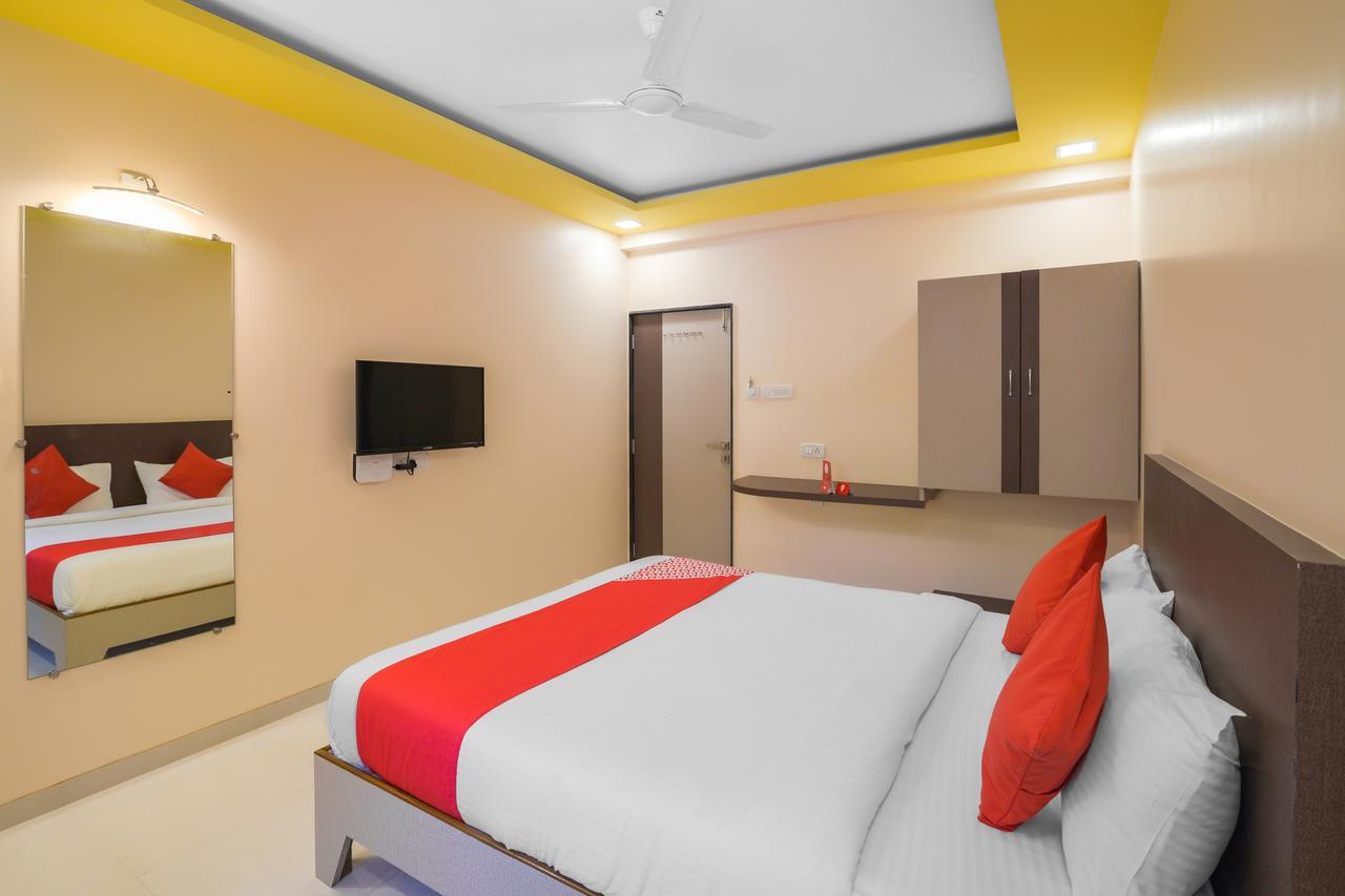 Готель Oyo 13150 Mangal Residency Лонавла Екстер'єр фото