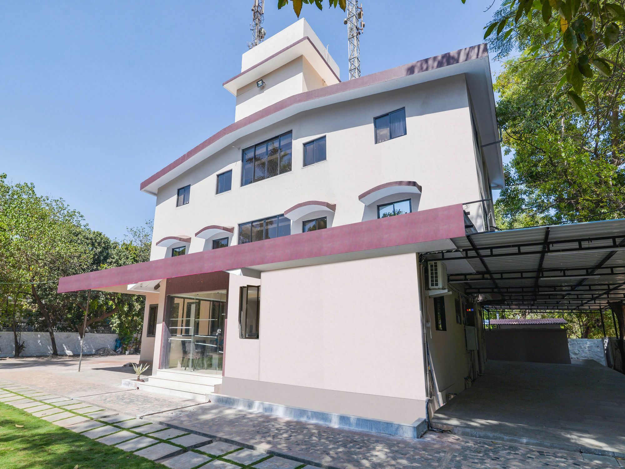 Готель Oyo 13150 Mangal Residency Лонавла Екстер'єр фото